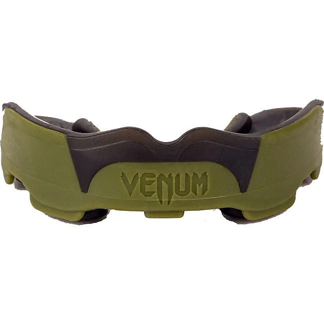 Боксерская капа Venum Predator (возраст 11+)