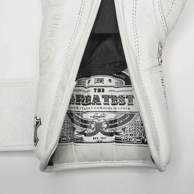 Перчатки для бокса LEONE Greatest White