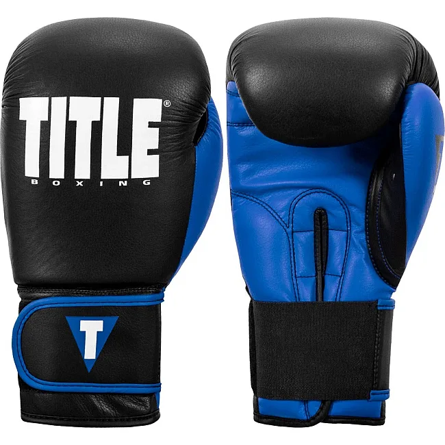 Боксерские перчатки TITLE Boxing Dynamic Strike Black/Blue (бинты 4м. в комплекте)