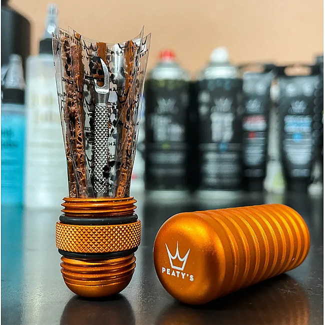 Ремкомплект для бескамерки Peaty's Holeshot Tubeless Puncture Plugger Kit, Silver