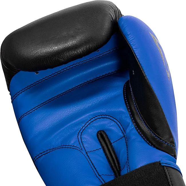 Боксерские перчатки TITLE Boxing Dynamic Strike Black/Blue (бинты 4м. в комплекте)