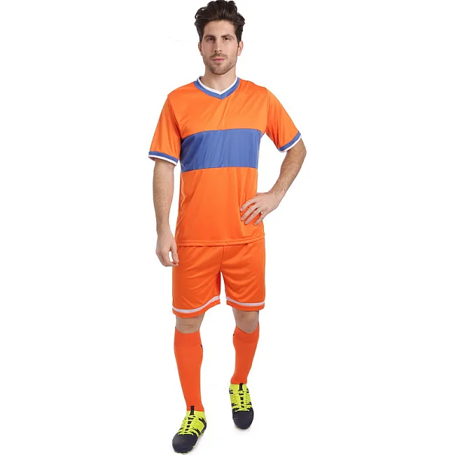 Футбольна форма
 комплект футболка та шорти SP-SPORT

 Two colors CO-150

3 (Червоний-синій)