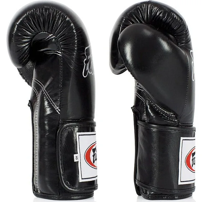 Боксерские перчатки Fairtex BGV5 Black (бинты в комплекте)
