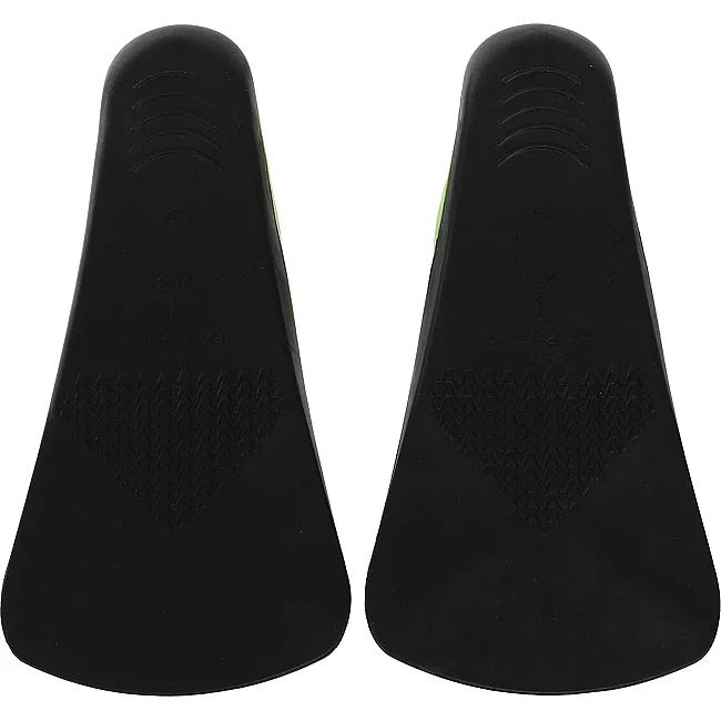 Короткие ласты для тренировок
 MADWAVE
 M074903
 32-44