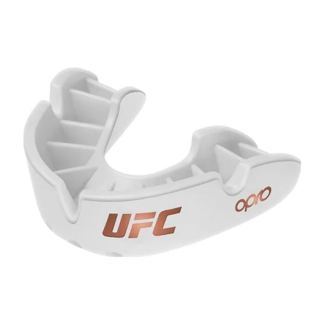 Боксерська капа OPRO Bronze UFC дитяча (вік до 10) White (ufc.102513003)