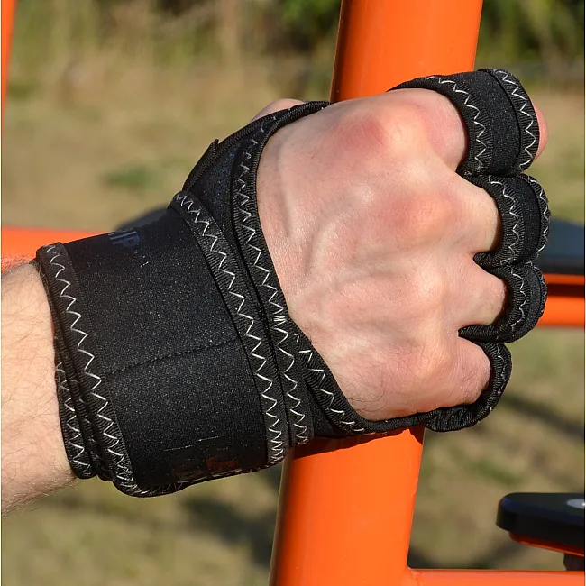 Перчатки для фитнеса MADMAX MFG-303 MAXGRIP neoprene wraps Black/Grey