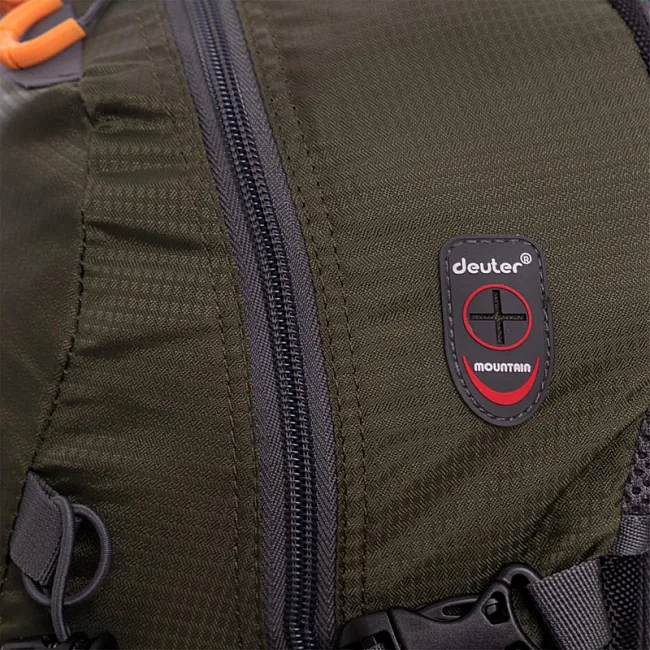 Туристический рюкзак DEUTER 8810-2 (49х29х24см, с чехлом)