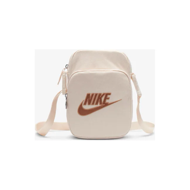 Сумка Nike NK HERITAGE CROSSBODY - MTLC M 4L бежевый 18x7,5x23 см