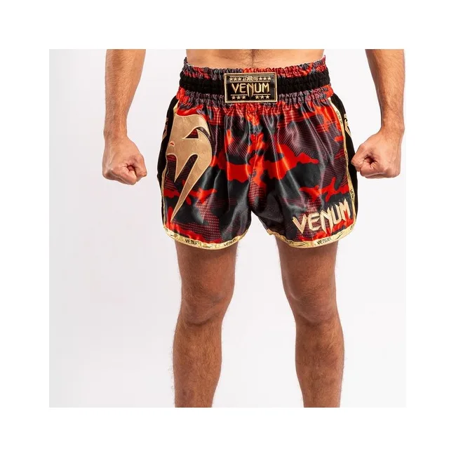 Шорти для тайського боксу VENUM Giant Camo Black Red