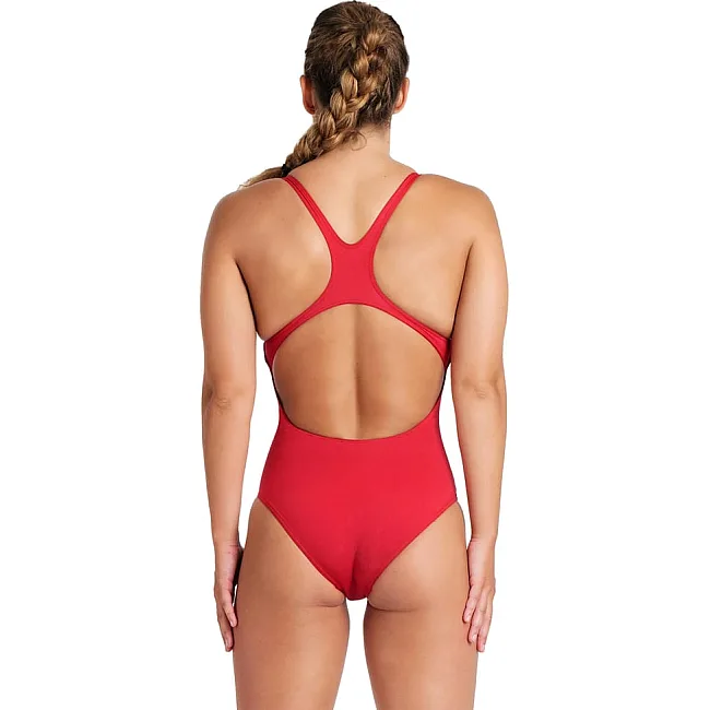 Купальник закрытый для женщин Arena TEAM SWIMSUIT SWIM PRO SOLID красный
