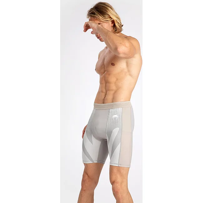 Шорти компресійні VENUM Attack Mens Vale Tudo Short Sand
