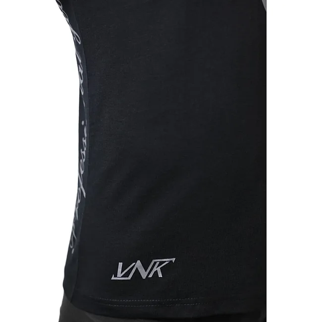 Футболка VNK Black
